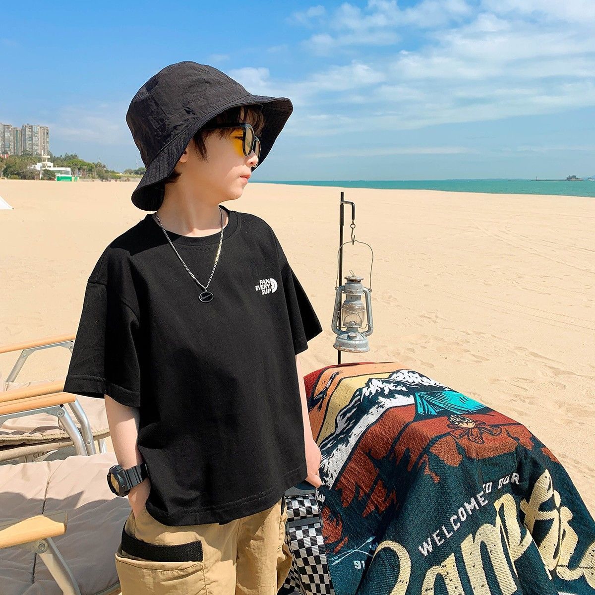 【90-140cm】今だけ！限定価格！アルファベット ファッション 韓国系 子供服 夏 男の子 Tシャツ トップス