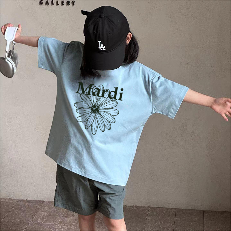 【90-160cm】人気上昇中 快適 着せやすい 通気性 ファッション 着心地いい 日常 シンプル 無地 Tシャツ