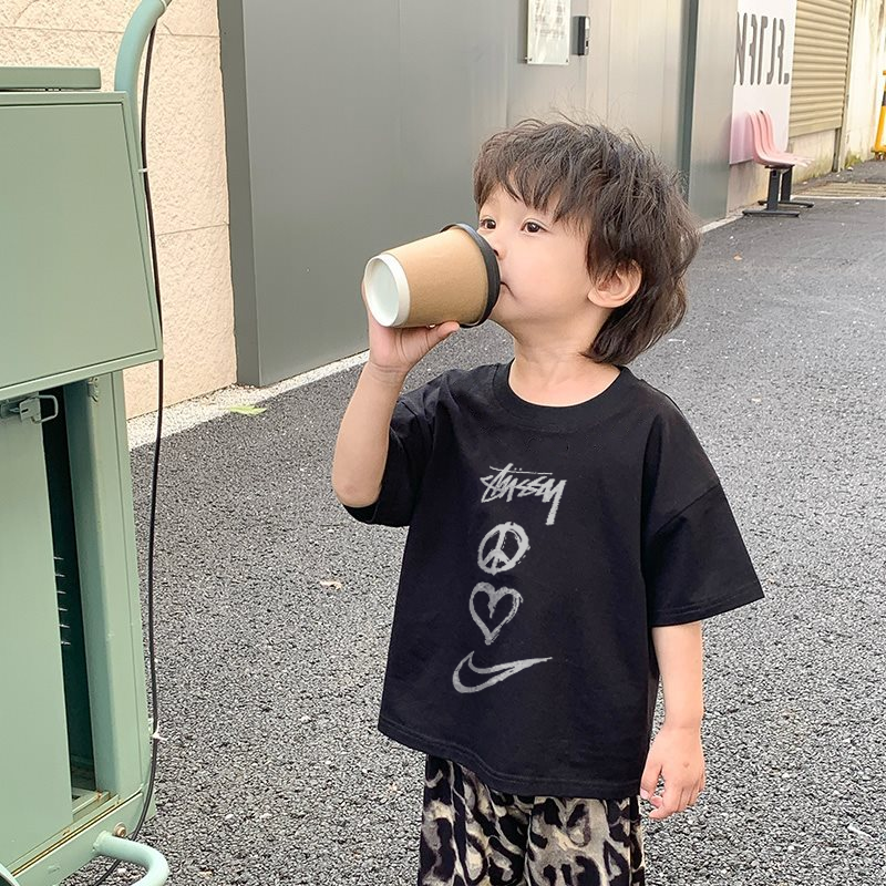 【90-160cm】人気爆発中 快適 おすすめ ラウンドネック 半袖 2色選べる プリント Tシャツ
