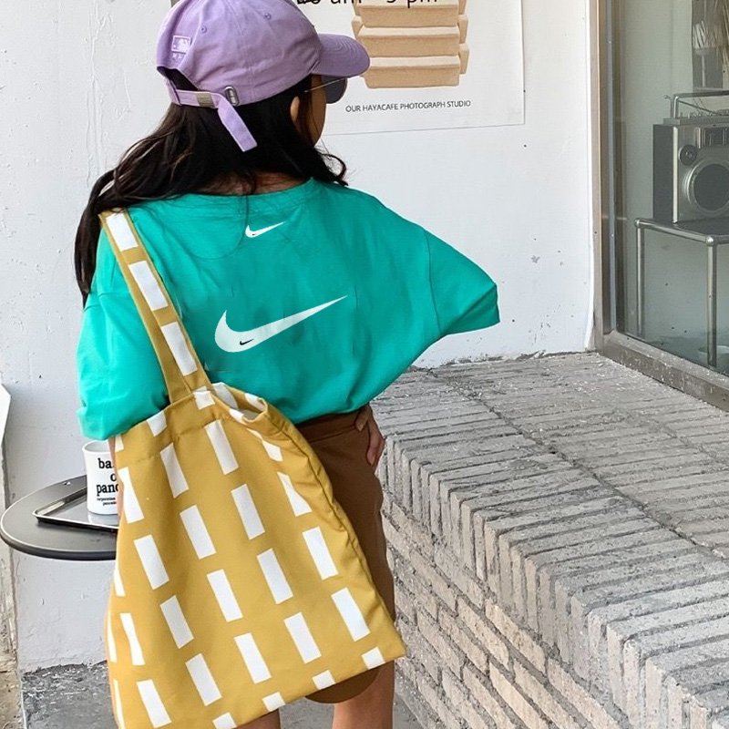 【100-160cm】着回し力抜群シンプル 定番 可愛い アルファベット きれいめ 合わせやすい Tシャツ