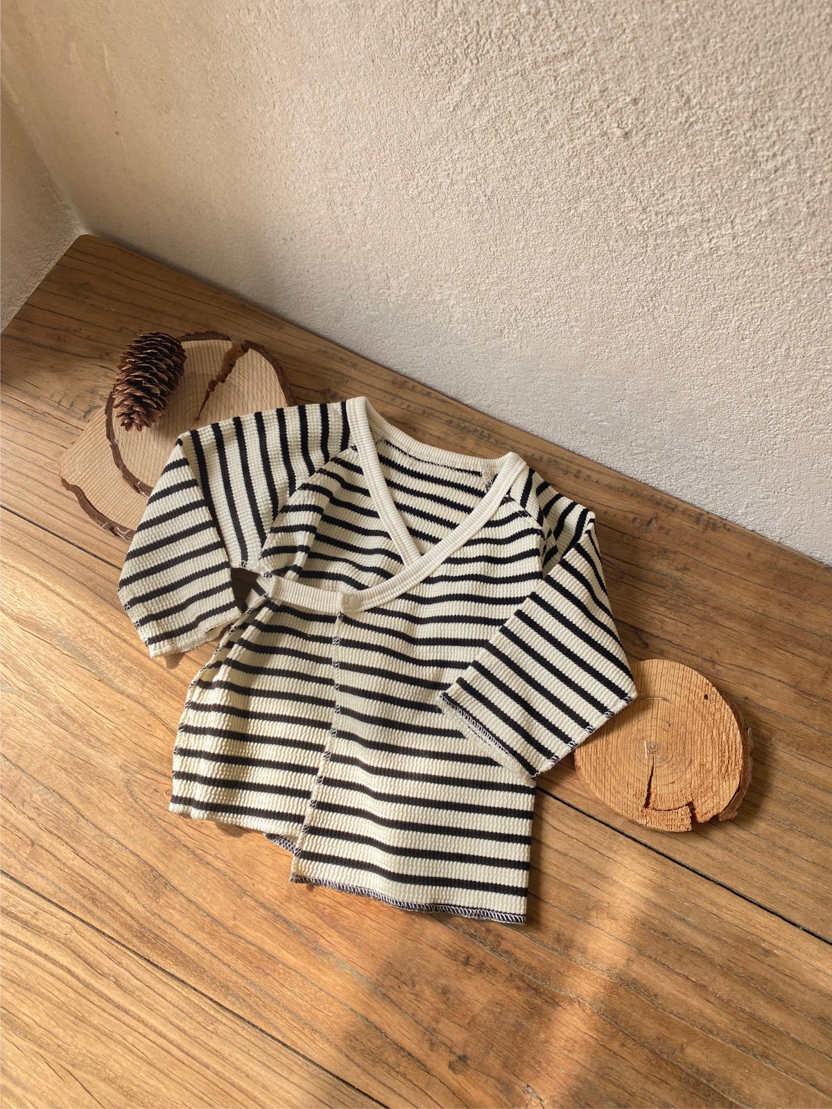 【66-90cm】二点セット 人気商品  肌触りがソフト 柔らかい シンプル ベビートップス＋ボトムス＝セットアップ