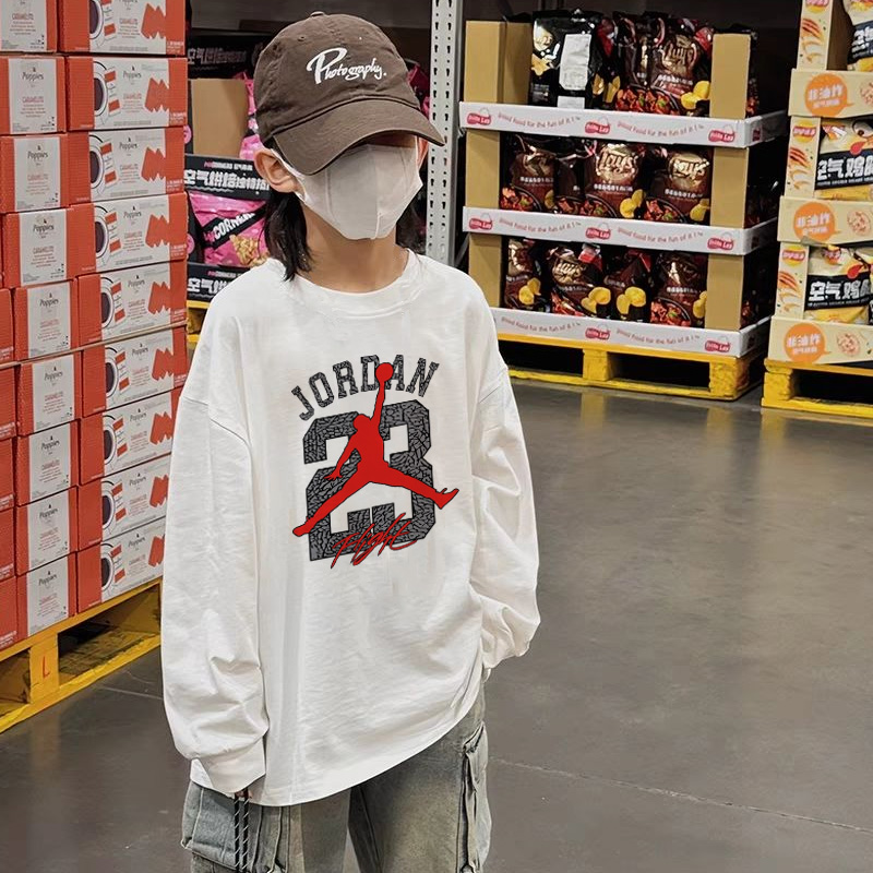 【110-170cm】特別なデザイン カッコイイ 超人気商品 合わせやすい カジュアル 男の子 長袖Ｔシャツ