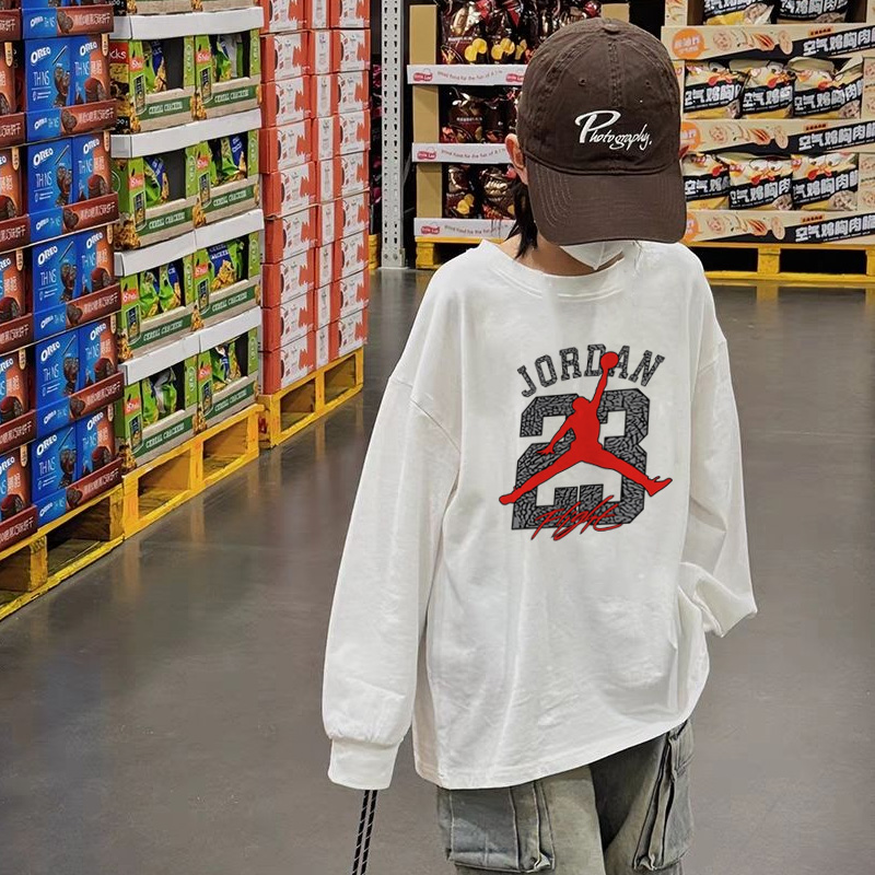 【110-170cm】特別なデザイン カッコイイ 超人気商品 合わせやすい カジュアル 男の子 長袖Ｔシャツ