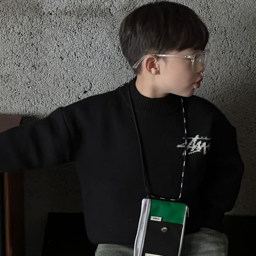 【90-140cm】今季も大流行 やわらかな素材 絶対欲しい 人気商品 おしゃれ 男の子 セーター