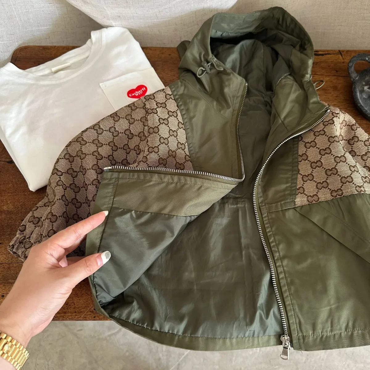 【90-140cm】合わせやすい 絶対欲しい 超人気商品 トレンド フード付き カジュアル 男の子 アウター
