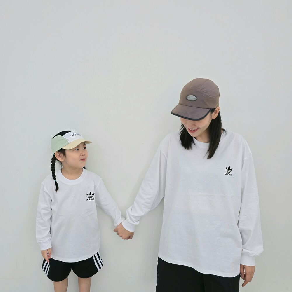 【80-140cm】絶対後悔しない 合わせやすい 今季も大流行 おしゃれ 男の子 女の子 長袖 Ｔシャツ