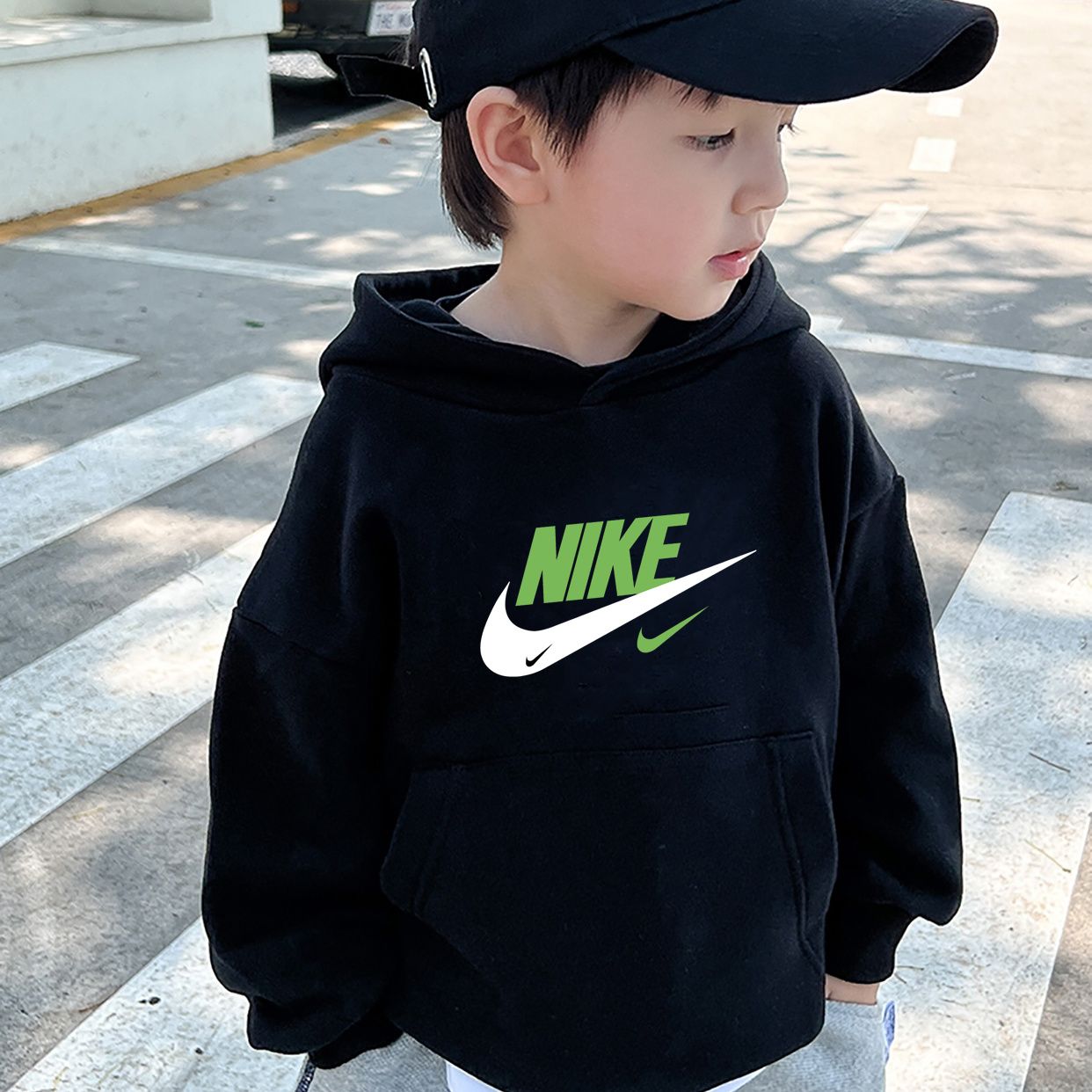 【100-150cm】超人気商品  定番  カジュアル  合わせやすい  スポーツ  男の子  トレーナー