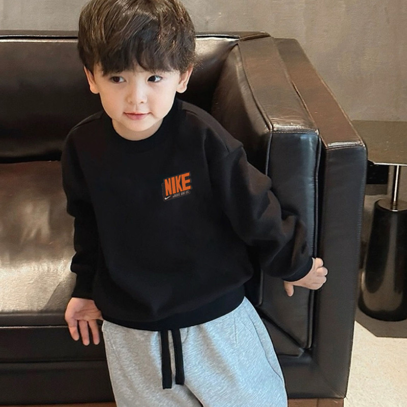 【90-160cm】よく売れる クール カジュアル カッコイイ 合わせやすい 男の子 トレーナー