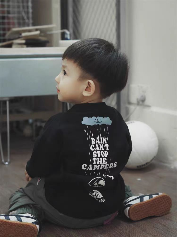 【90-160cm】やわらかな素材 合わせやすい 今季も大流行 おしゃれ カジュアル 男の子 長袖 Tシャツ
