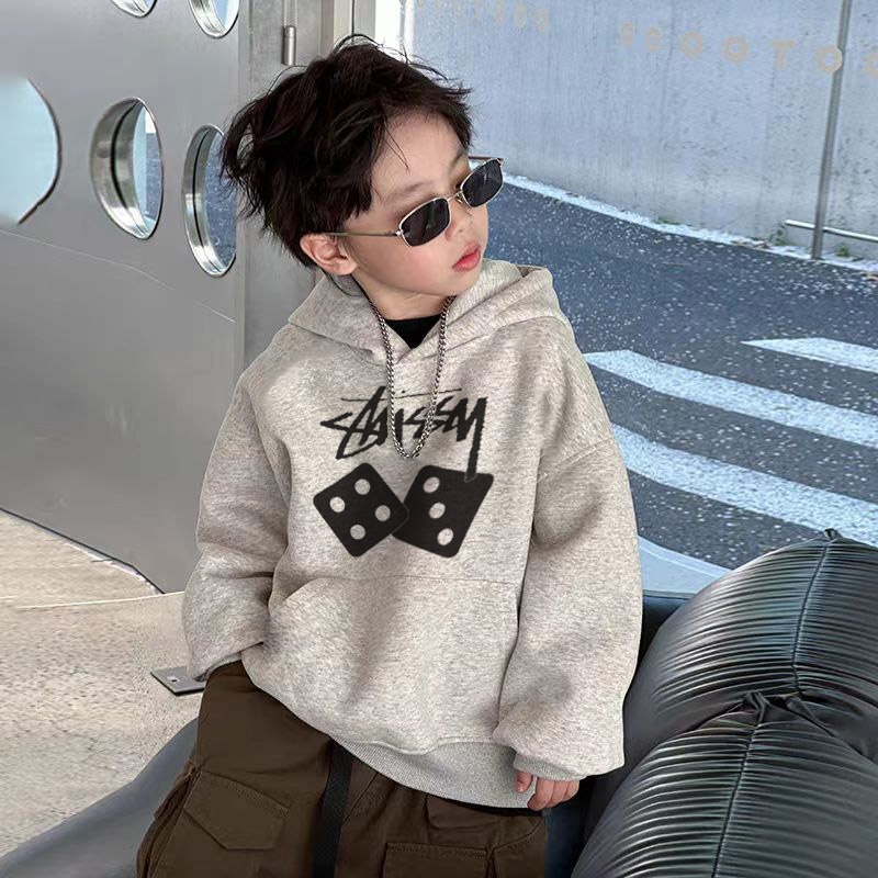 【90-160cm】人気上昇中 カジュアル カッコイイ シンプル 合わせやすい 男の子 フード付き 長袖 パーカー
