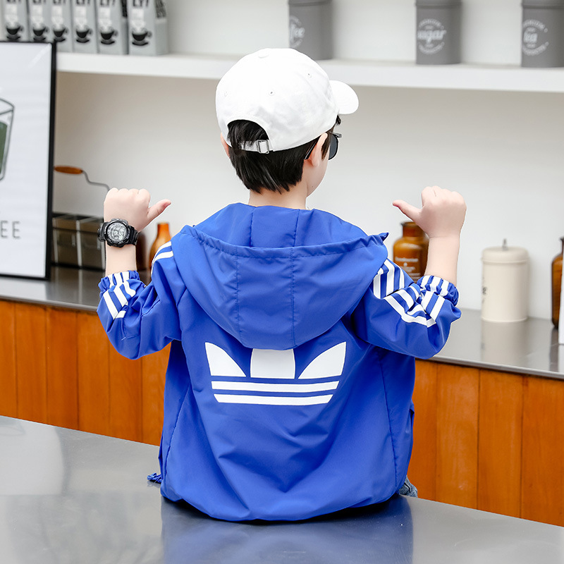【110-170cm】おすすめ カジュアル 合わせやすい カッコイイ フード付き 男の子 ジャケット