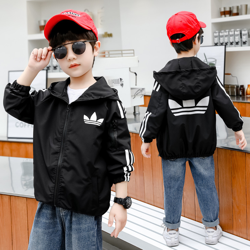 【110-170cm】おすすめ カジュアル 合わせやすい カッコイイ フード付き 男の子 ジャケット