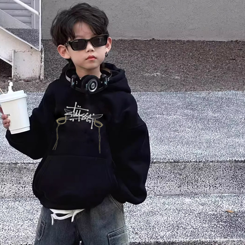 【90-160cm】目を奪われる 合わせやすい カッコイイ 着やすい 男の子 フード付き パーカー