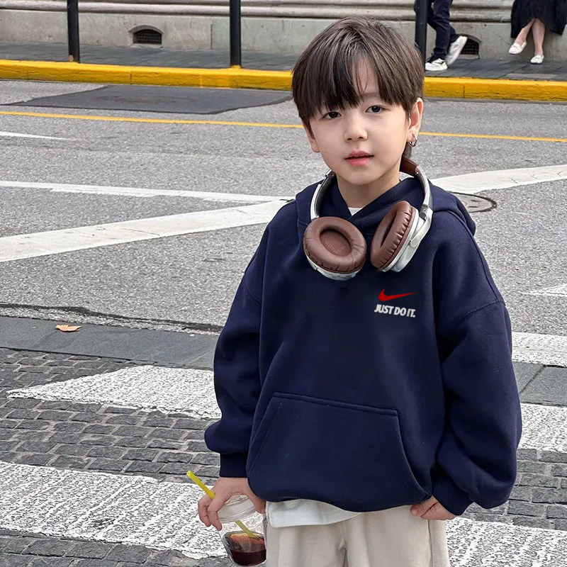 【90-160cm】存在感抜群 プリント 快適 合わせやすい  男の子 フード付き パーカー