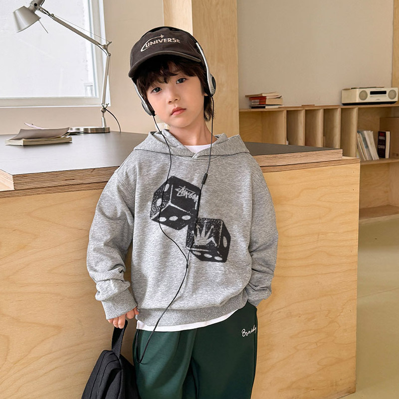 【100-160cm】話題沸騰中 合わせやすい 着やすい クール 男の子 フード付き パーカー