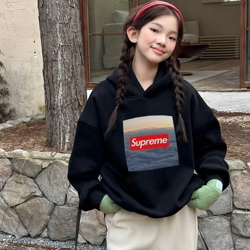 【100-160cm】着回し最強 合わせやすい 可愛い 着やすい 女の子 フード付き パーカー