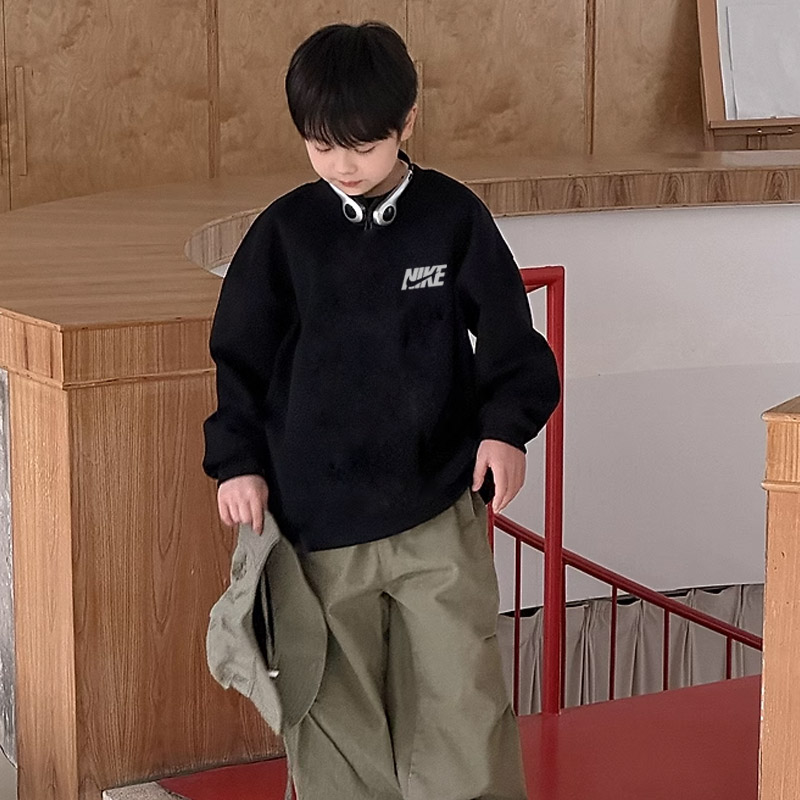 【90-160cm】コンフォート感抜群 カッコイイ 合わせやすい  着やすい 男の子 トレーナー