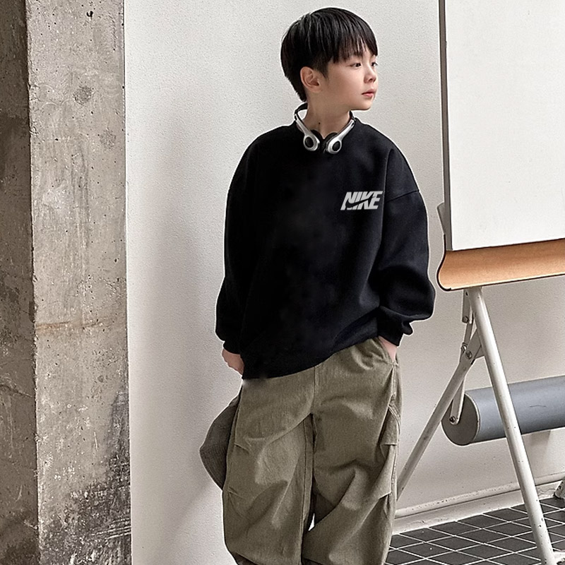 【90-160cm】コンフォート感抜群 カッコイイ 合わせやすい  着やすい 男の子 トレーナー