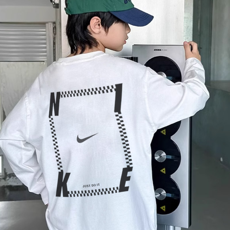 【90-160cm】着回し力抜群 スタイリッシュ 快適 着やすい 男の子 長袖 Ｔシャツ