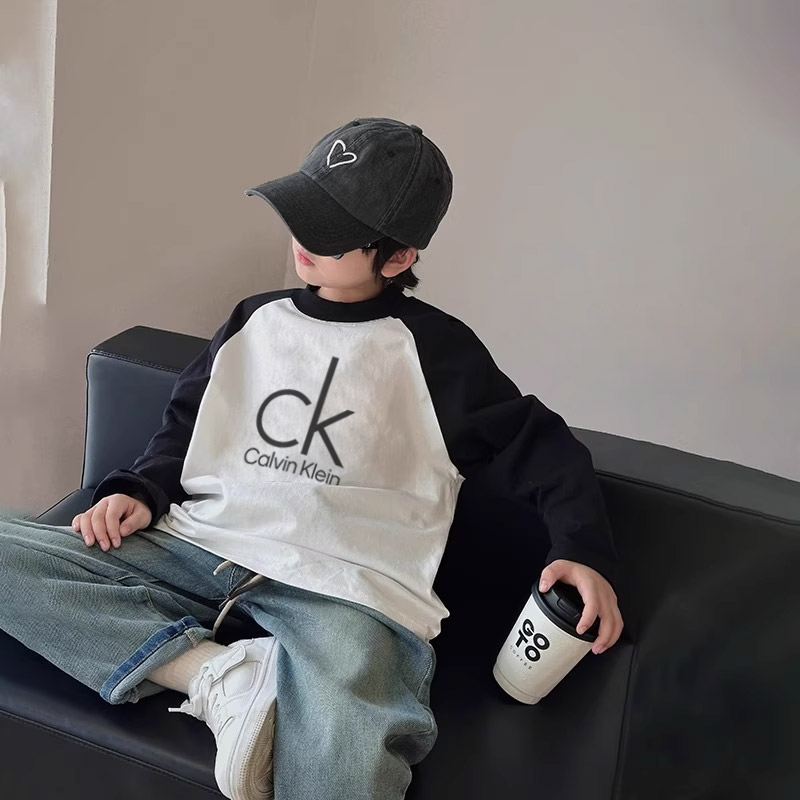 【90-160cm】人気上昇中 カジュアル アルファベット  男の子 長袖  Tシャツ