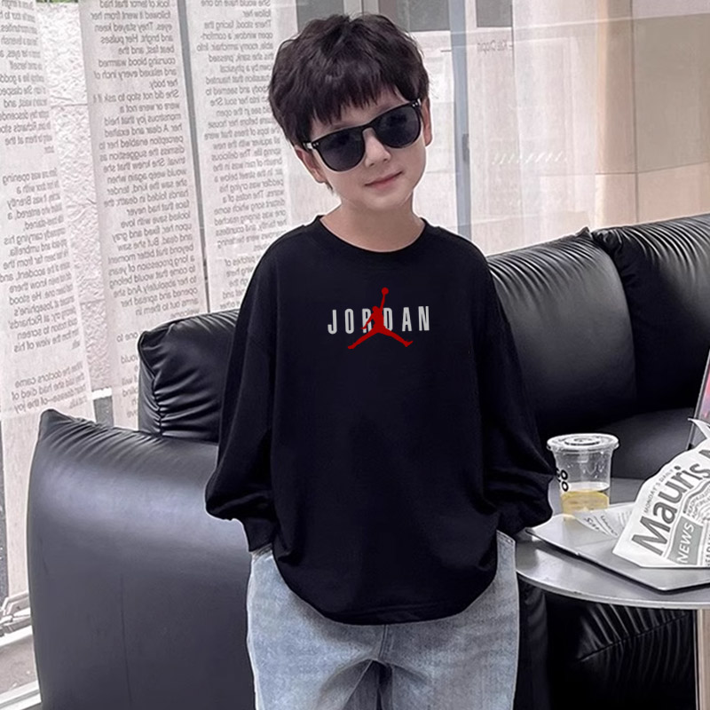 【110-170cm】着回し力抜群 カジュアル クール 合わせやすい 男の子 長袖 Tシャツ