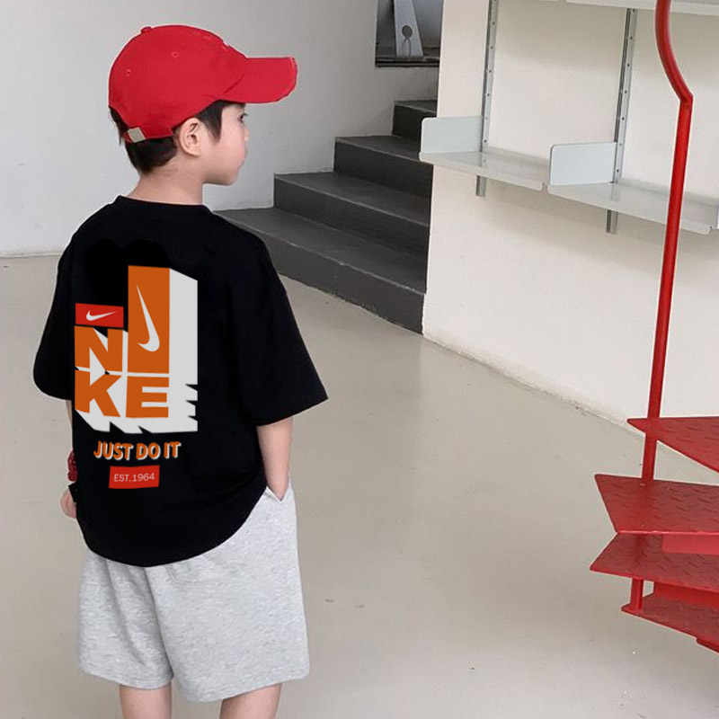 【90-160cm】リラックス感ある 大人気 プリント 着やすい 男の子 半袖 Ｔシャツ