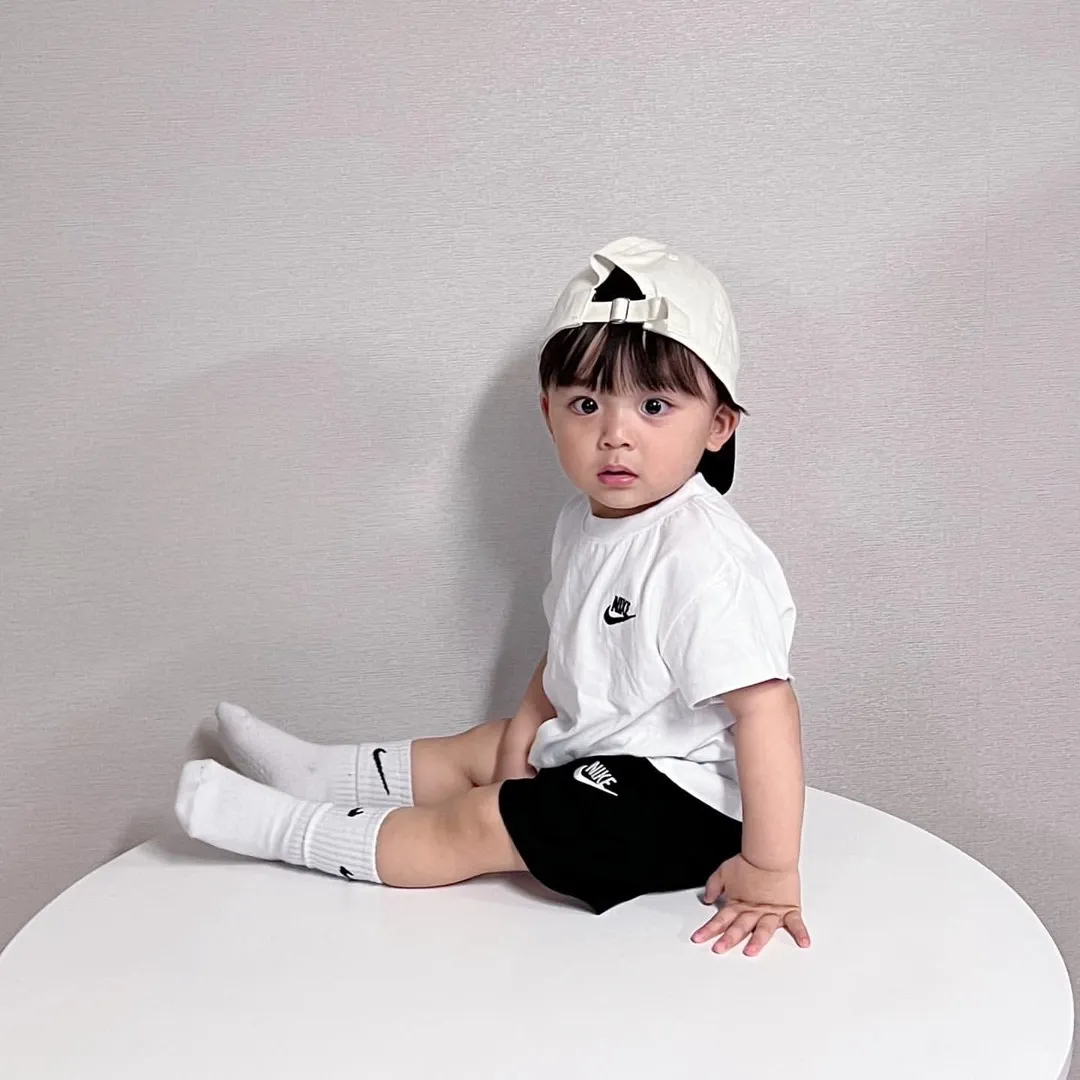【80-130cm】二点セットシンプル定番 人気 ルーズ 半袖 Ｔシャツ+ショートパンツ セットアップ