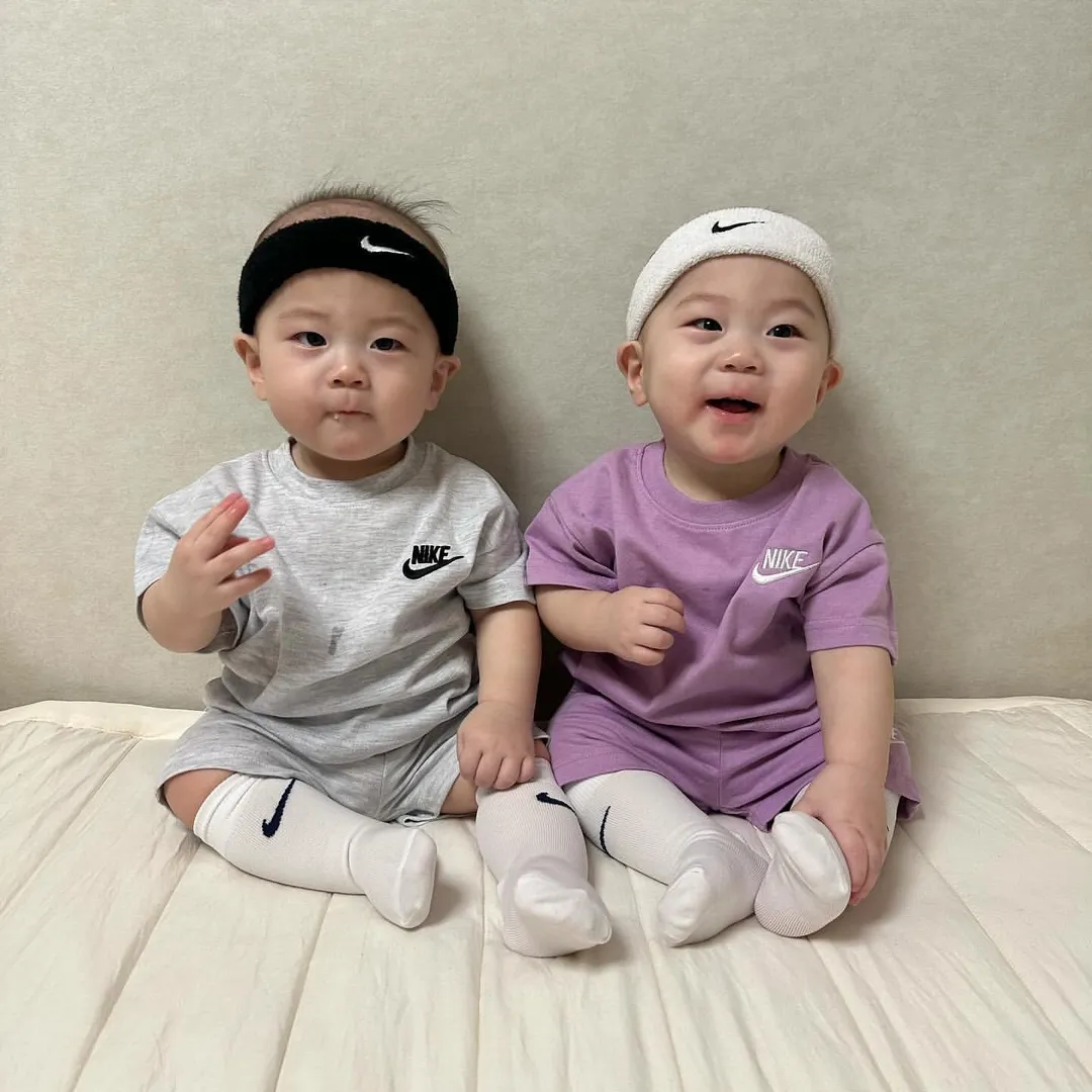 【80-130cm】二点セットシンプル定番 人気 ルーズ 半袖 Ｔシャツ+ショートパンツ セットアップ