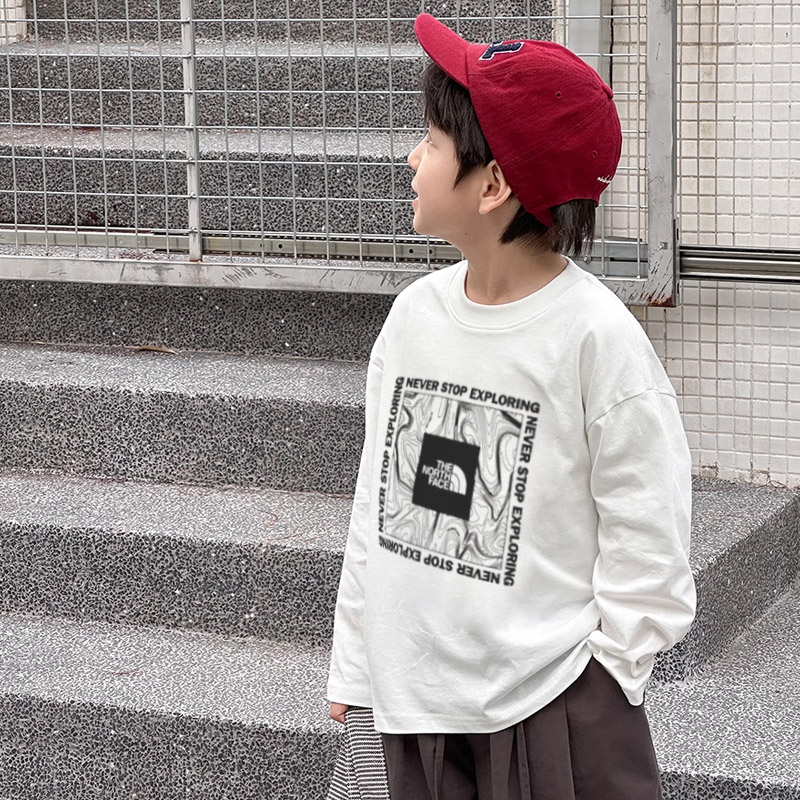 【90-160cm】着回し最強 大人気 カジュアル 快適 着やすい 男の子 長袖 Ｔシャツ