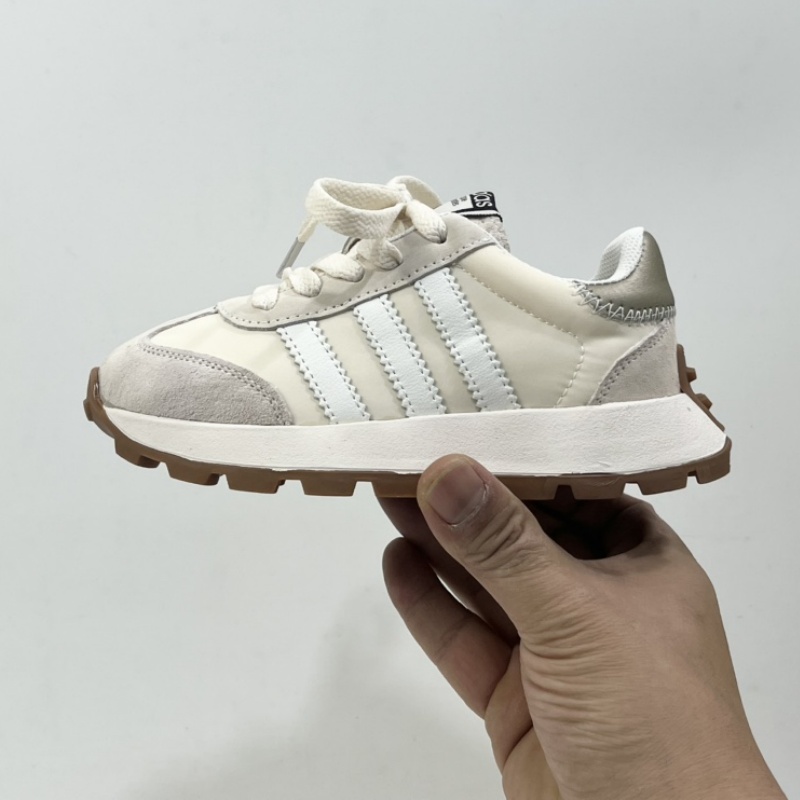 超人気商品 快適 通気性 軽量 クラシックキッズ シューズ スニーカー