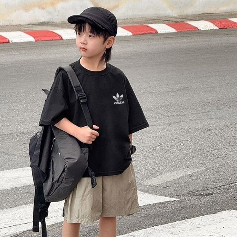 【90-160cm】売り切れ必至 大活躍 カッコイイ 着やすい 男の子 半袖 Ｔシャツ