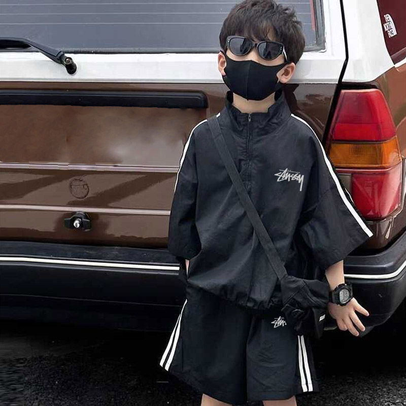 【100-150cm】二点セット 元気いっぱい カジュアル 男の子 トップス＋ショートパンツ セットアップ
