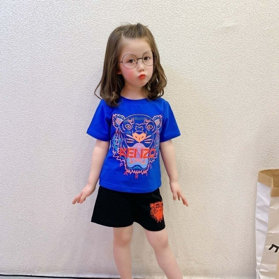 【90-160cm】二点セット カジュアル 着心地良い トレンド 半袖 Tシャツ+ショートパンツ セットアップ