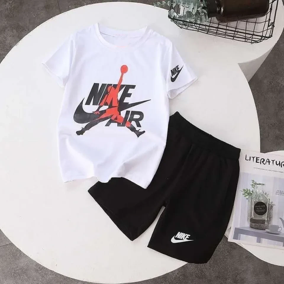 【90-160cm】二点セット シンプル ラウンドネック アルファベット Tシャツ+ショートパンツ セット