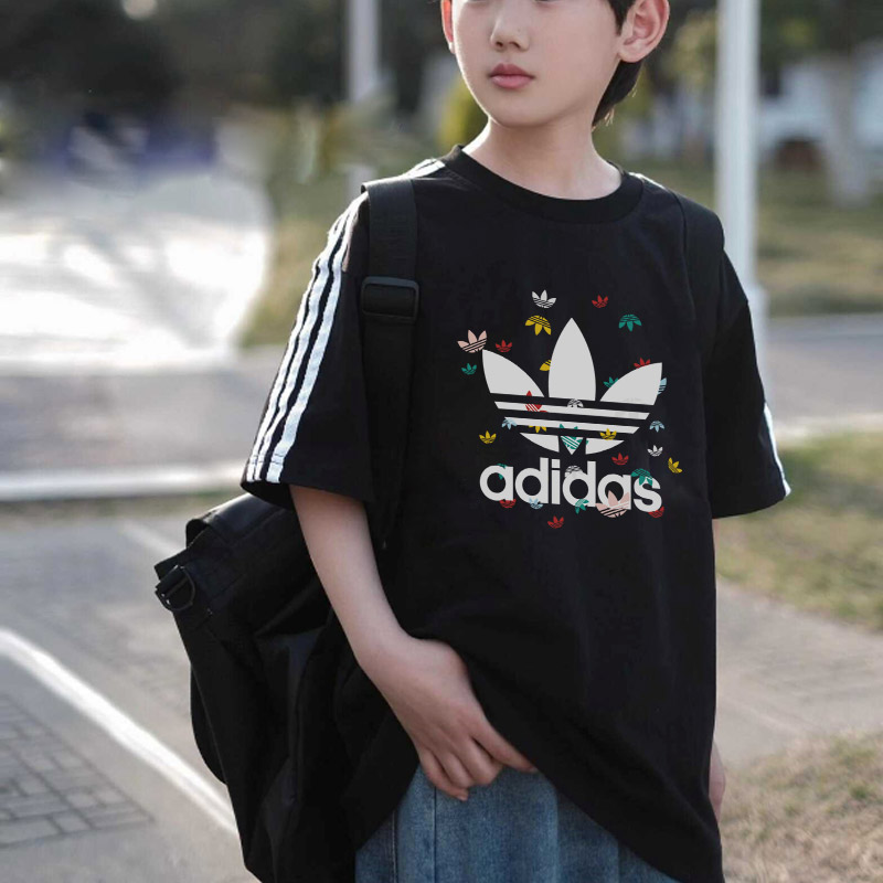 【100-150cm】話題沸騰中 大注目 クール 合わせやすい 男の子 半袖 Tシャツ