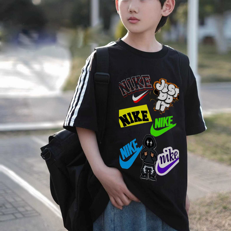 【100-150cm】存在感アップ 特別なデザイン 合わせやすい 男の子 半袖 Ｔシャツ
