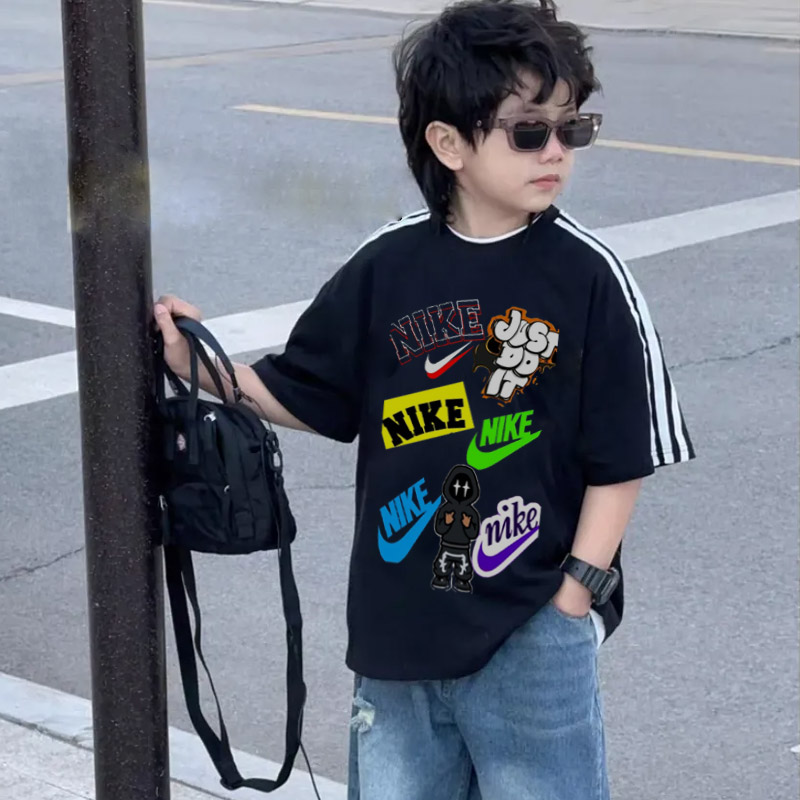 【100-150cm】存在感アップ 特別なデザイン 合わせやすい 男の子 半袖 Ｔシャツ