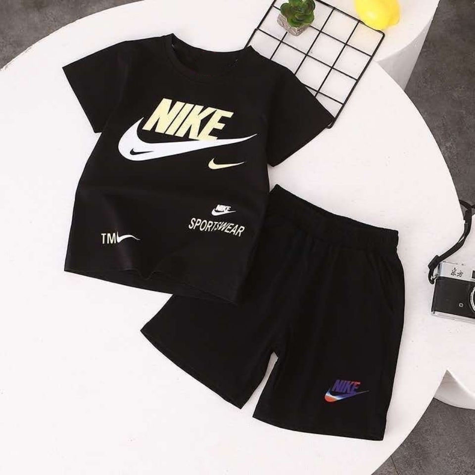 【100-160cm】二点セット 人気商品 売れ筋 快適 カジュアル 半袖Ｔシャツ＋ショートパンツ セット