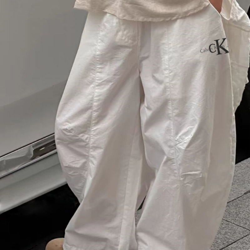 【100-150cm】 よく売れるトレンド シンプル カジュアル ゆったり 合わせやすい 長ズボン