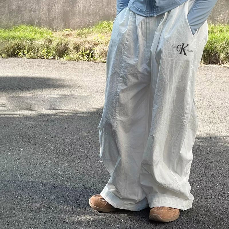 【100-150cm】 よく売れるトレンド シンプル カジュアル ゆったり 合わせやすい 長ズボン