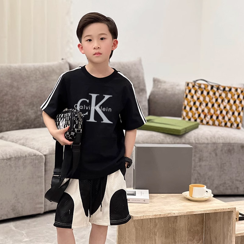 【80-160cm】着回し力抜群 大活躍 カジュアル シンプル 着やすい 男の子 半袖 Ｔシャツ