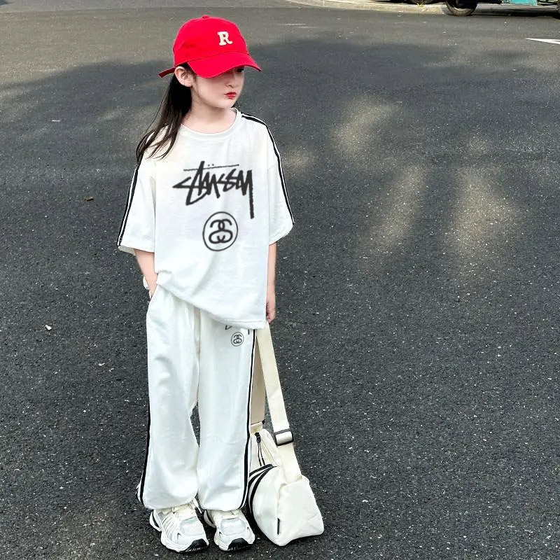 【100-150cm】オシャレ度高め シンプル 着やすい 快適 女の子 半袖 Ｔシャツ
