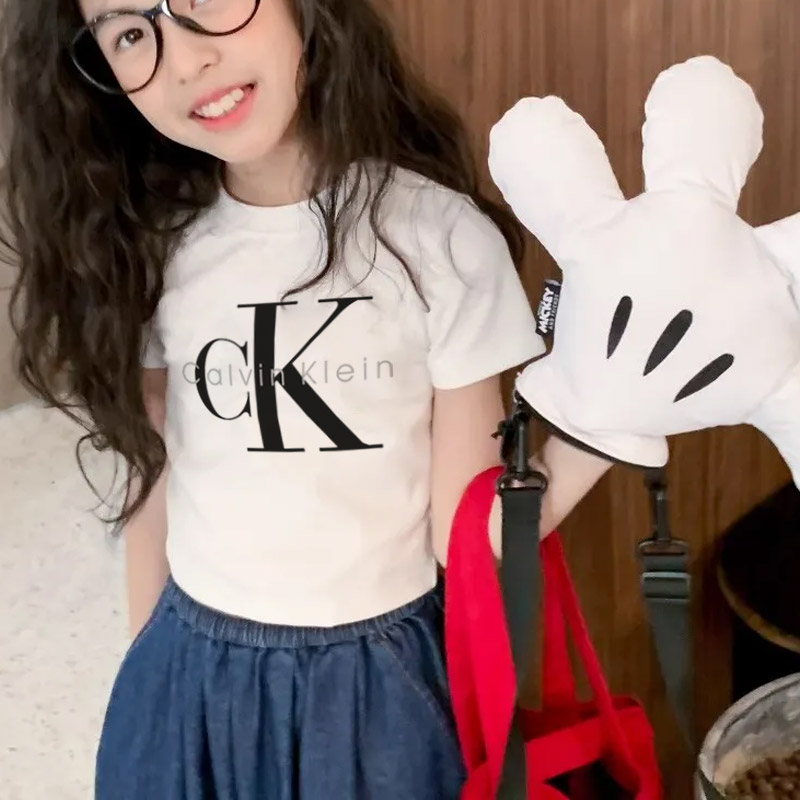 【90-150cm】トレンド感満点 好感度UP おしゃれ スタイリッシュ 女の子 半袖 Ｔシャツ