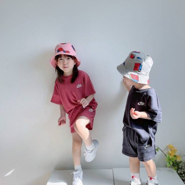 【80-130cm】二点セット 人気爆発中 爆売れ中 軽やかな着心地 無地 Ｔシャツ＋ショートパンツ セット