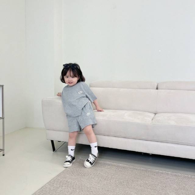 【80-130cm】二点セット 人気爆発中 爆売れ中 軽やかな着心地 無地 Ｔシャツ＋ショートパンツ セット
