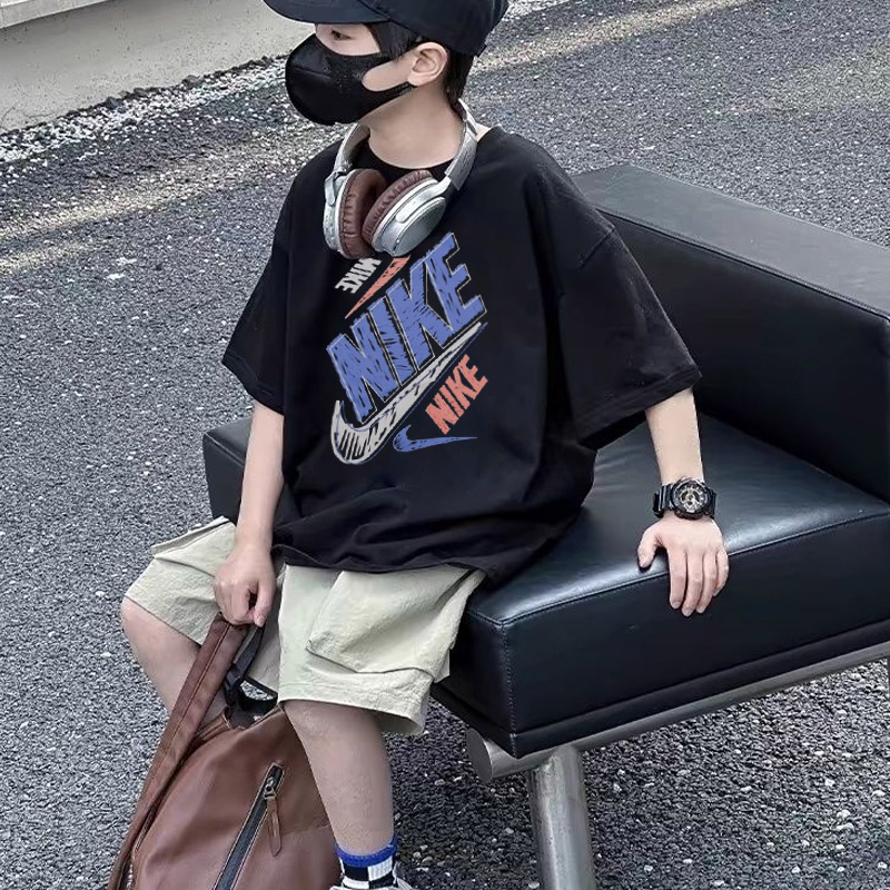 【90-160cm】元気いっぱい スタイリッシュ カジュアル 着やすい 男の子 Tシャツ