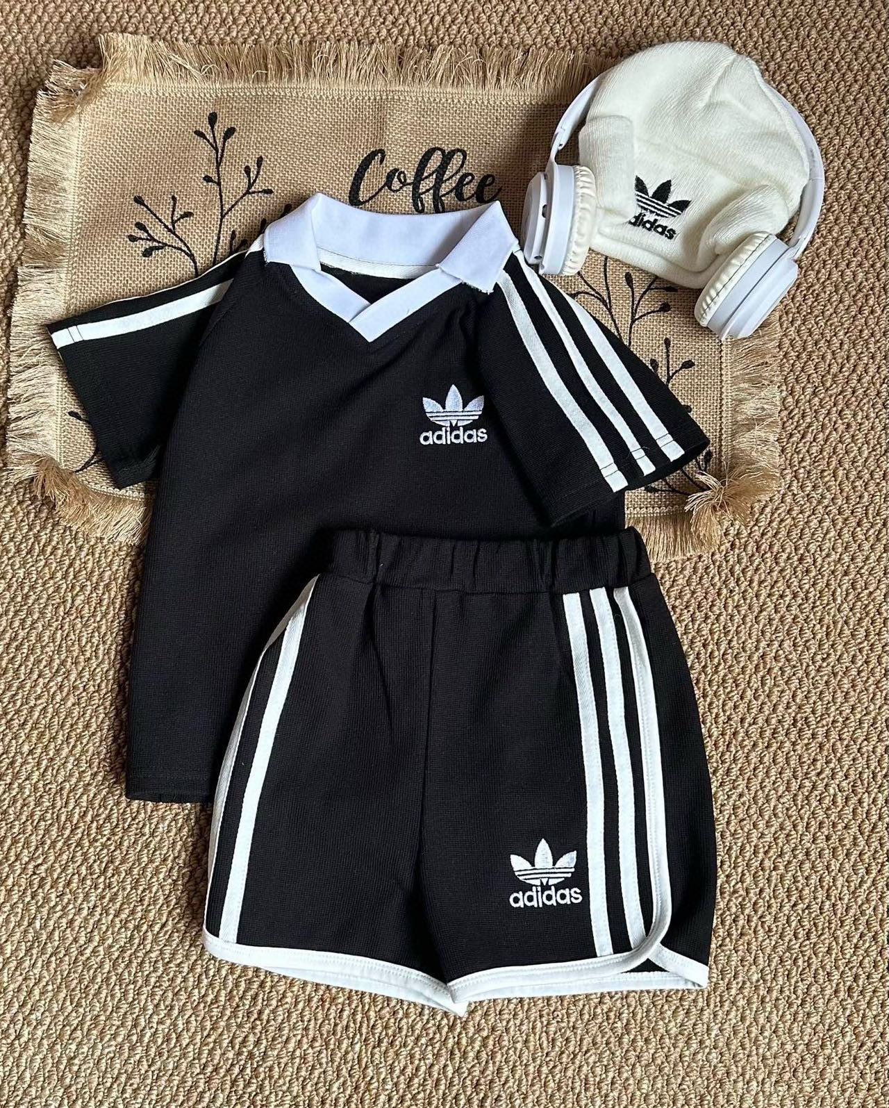【80-130cm】二点セット 絶対欲しい 多色展開 POLOネック 半袖Ｔシャツ＋ショートパンツ セットアップ