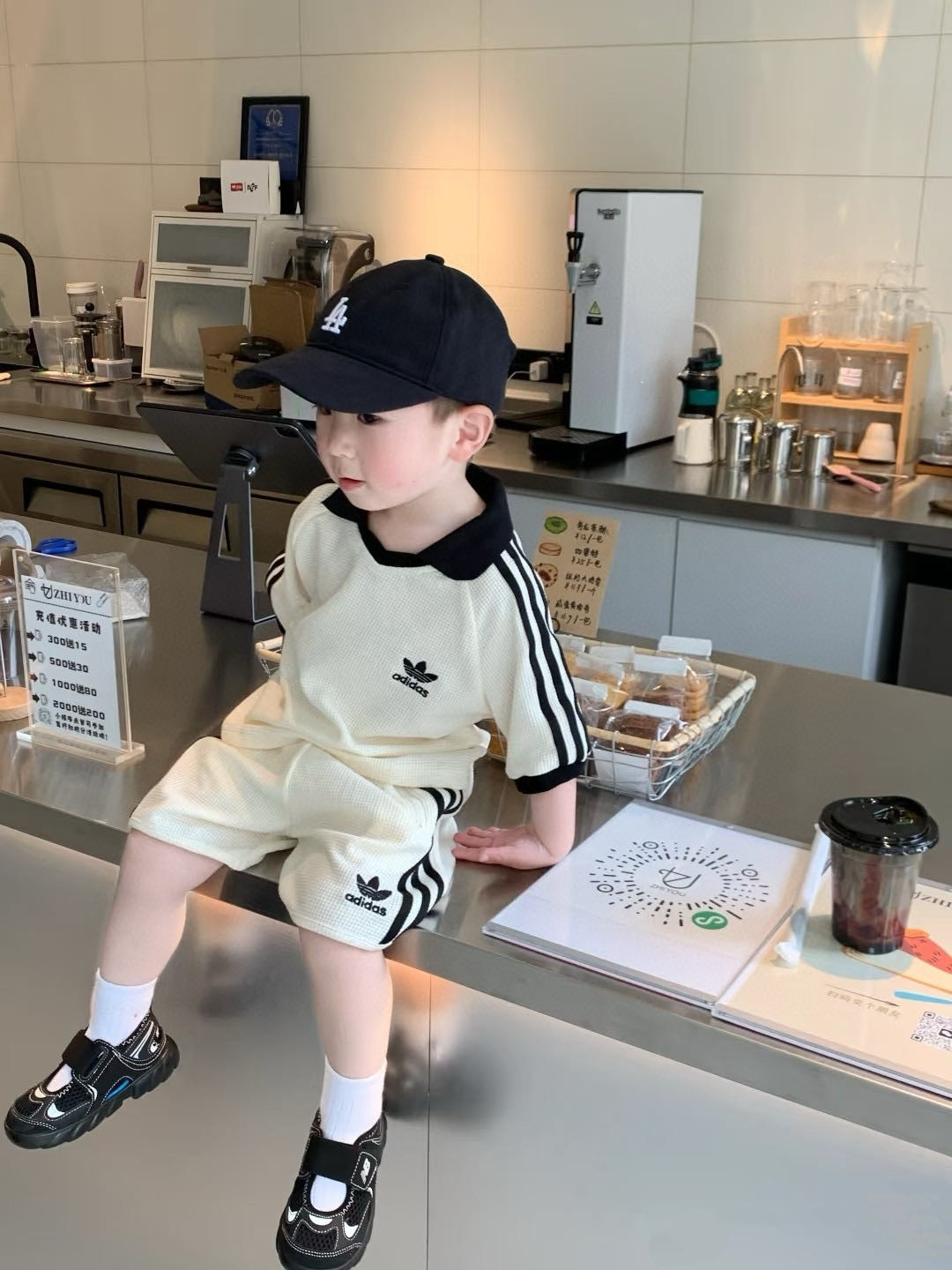 【80-130cm】二点セット 絶対欲しい 多色展開 POLOネック 半袖Ｔシャツ＋ショートパンツ セットアップ