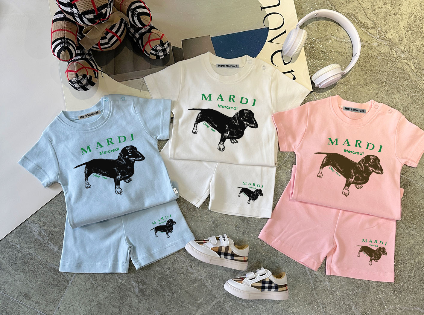 【66-110cm】二点セット 人気上昇中 トレンド  カジュアル キュート Ｔシャツ＋ショートパンツ セットアップ
