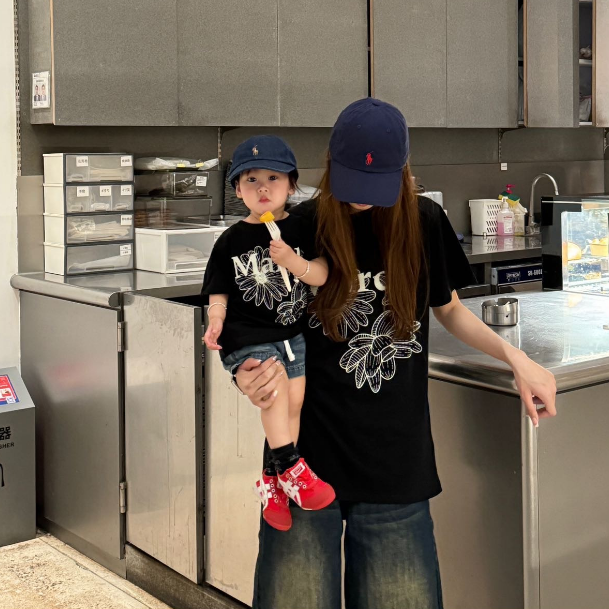 【90-150cm+親サイズ】話題沸騰中 大活躍 定番 カジュアル 親子ペア 半袖 Ｔシャツ